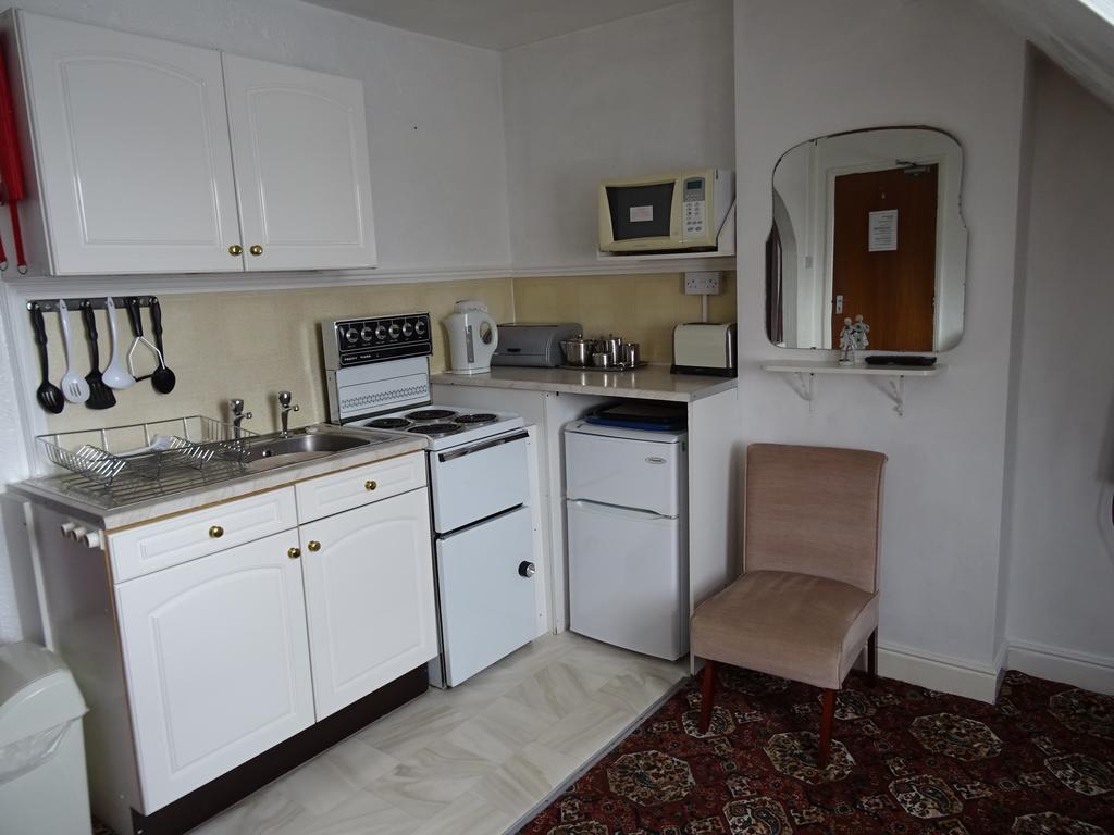 Springfield Holiday Apartments สเกคเนส ภายนอก รูปภาพ
